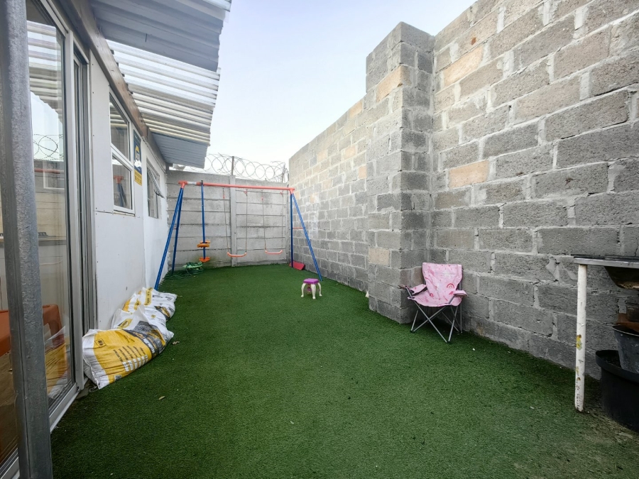 3 Bedroom Property for Sale in Steenberg Western Cape